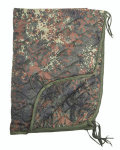 Flecktarn Woobie/Poncho Liner w/Stuff Sack
