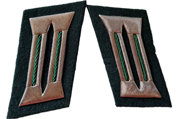 East German Grenztruppen Soldier/Underofficer Collar Tabs