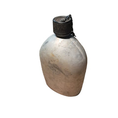 US WW2 Canteens.